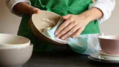 食器を洗った後、拭く必要があるのか：濡れたままにしておくとどうなるのか