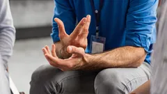 コミュニケーション心理学：気まずい沈黙を避けられる、いつでも使えるテクニック