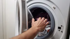 この習慣が洗濯機の故障の原因に:濡れた洗濯物が家電に与える影響
