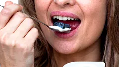 栄養士が教える：ヨーグルトの効果を最大限に引き出す正しい食べ方