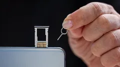 捨てないで：SIMカード取り出し用のクリップに便利な使い道が見つかった